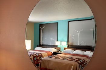 Room, 2 Queen Beds, Non Smoking
