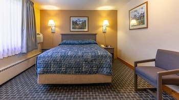 Room, 1 Queen Bed (Accessible)