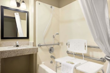 Room, 1 Queen Bed, Accessible, Non Smoking (Mobility)