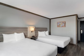 Standard Room, 2 Queen Beds, Non Smoking