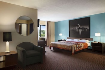 Studio Suite, 1 King Bed, Non Smoking