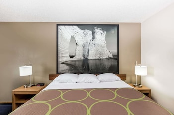 Standard Room, 1 King Bed