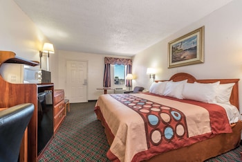 Standard Room, 1 King Bed