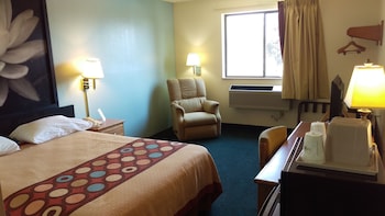 Standard Room, 1 Queen Bed