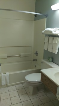 Standard Room, 1 Queen Bed