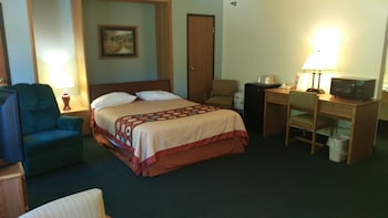 Suite, 1 Queen Bed, Non Smoking