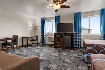 Studio Suite, 2 Queen Beds, Non Smoking, Microwave