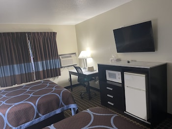 Standard Room, 2 Queen Beds, Non Smoking