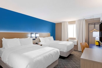 Standard Room, 2 Double Beds, Non Smoking