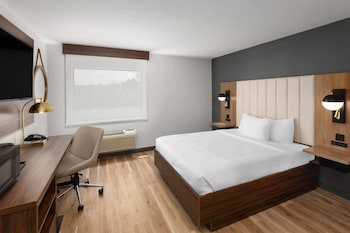 Room, 1 Queen Bed, Accessible, Non Smoking (Mobility/Hearing Impaired Accessible)
