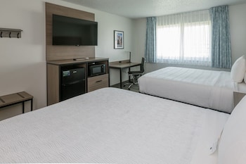 Standard Room, 2 Queen Beds, Walk Up