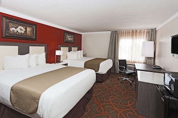 Room, 2 Queen Beds, Non Smoking (Pets Welcome)