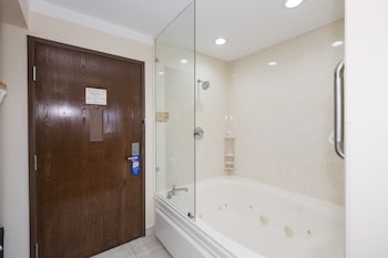 Studio Suite, 1 King Bed, Non Smoking