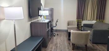 Suite, Multiple Beds, Non Smoking