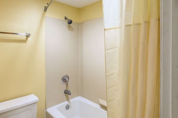 Standard Room, 2 Double Beds, Non Smoking