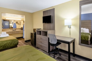 Standard Room, 2 Double Beds, Non Smoking