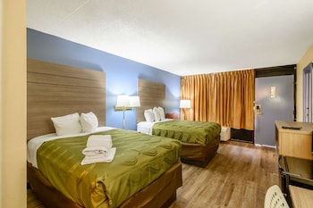 Suite, Multiple Beds, Non Smoking