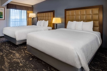 Deluxe Room, 2 Queen Beds, Non Smoking