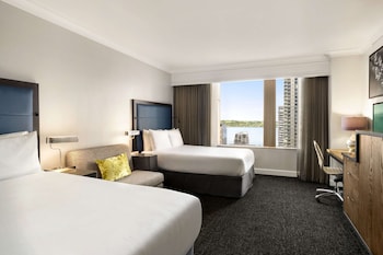 Room, 2 Queen Beds (Water View)