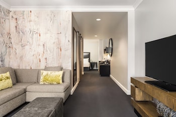 Studio, 2 Queen Beds with Sofa bed