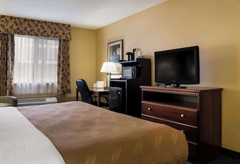 Standard Room, 1 King Bed, Non Smoking