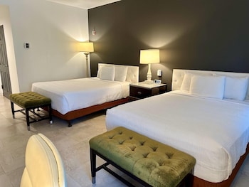Premier Room, 2 Queen Beds, Non Smoking