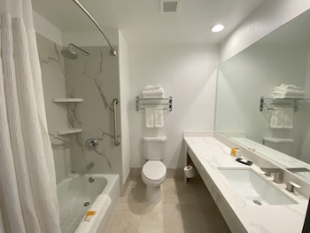 Premier Room, 1 King Bed, Non Smoking