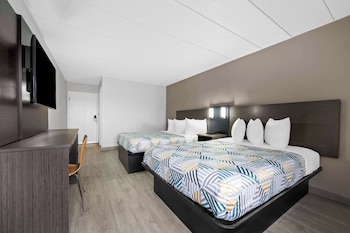 Standard Room, 2 Queen Beds, Non Smoking