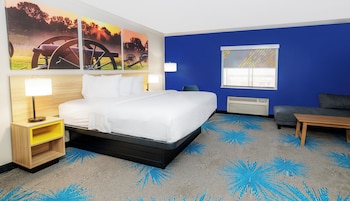 Studio Suite, 1 King Bed, Non Smoking