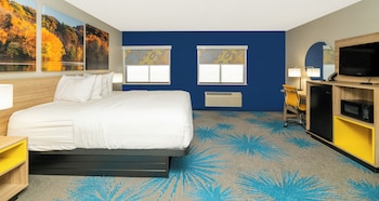 Studio Suite, 1 King Bed, Non Smoking