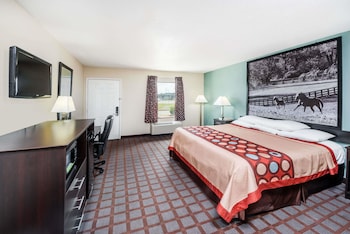Basic Room, 1 King Bed, Non Smoking
