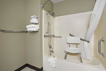 Standard Room, 1 Queen Bed, Accessible, Non Smoking