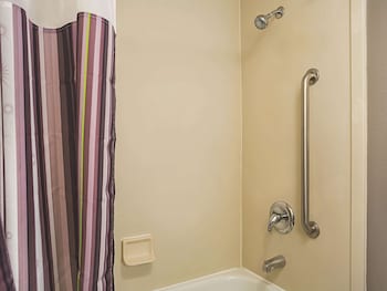 Room, 1 Double Bed, Accessible, Non Smoking (Mobility/Hearing Impaired Accessible)