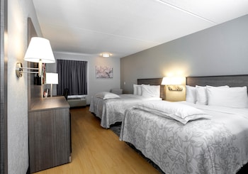 Premium Room, 2 Double Beds (Upgraded Bedding & Snack, Smoke Free)