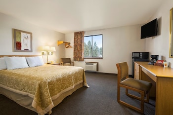 Standard Room, 1 Queen Bed
