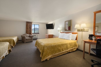 Studio Suite, Multiple Beds, Non Smoking