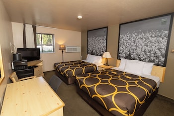 Standard Room, 2 Queen Beds, Non Smoking