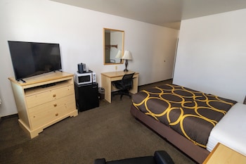 Standard Room, 1 Queen Bed, Non Smoking