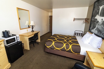 Standard Room, 1 Queen Bed, Non Smoking