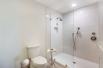 Suite, 1 King Bed, Non Smoking, Refrigerator & Microwave