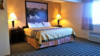 Suite, 1 King Bed, Jetted Tub