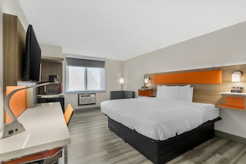 Standard Room, 1 King Bed, Non Smoking