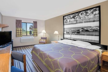 Deluxe Studio Suite, 1 King Bed, Non Smoking
