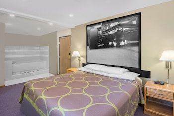 Superior Studio Suite, 1 King Bed, Non Smoking