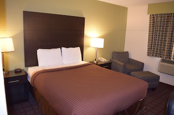 Standard Room, 1 Queen Bed (2nd or 3rd Floor)