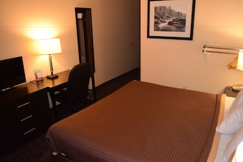 Room, 1 King Bed, Accessible, Non Smoking (Mobility Accessible)