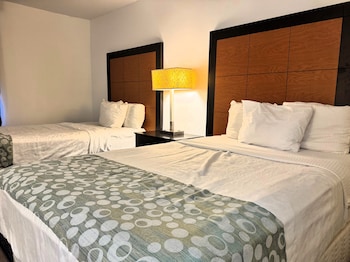 Room, 2 Double Beds, Non Smoking (Mobility/Hearing Impaired Accessible)