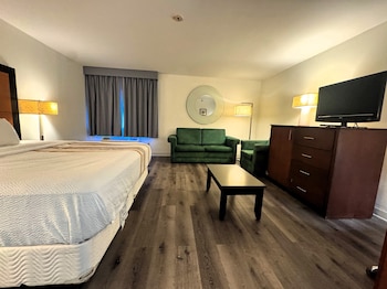 Suite, 1 King Bed, Non Smoking