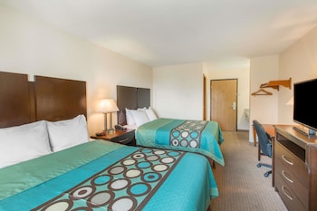 Room, 2 Queen Beds, Non Smoking