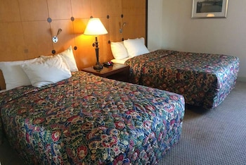Room, 2 Double Beds, Smoking